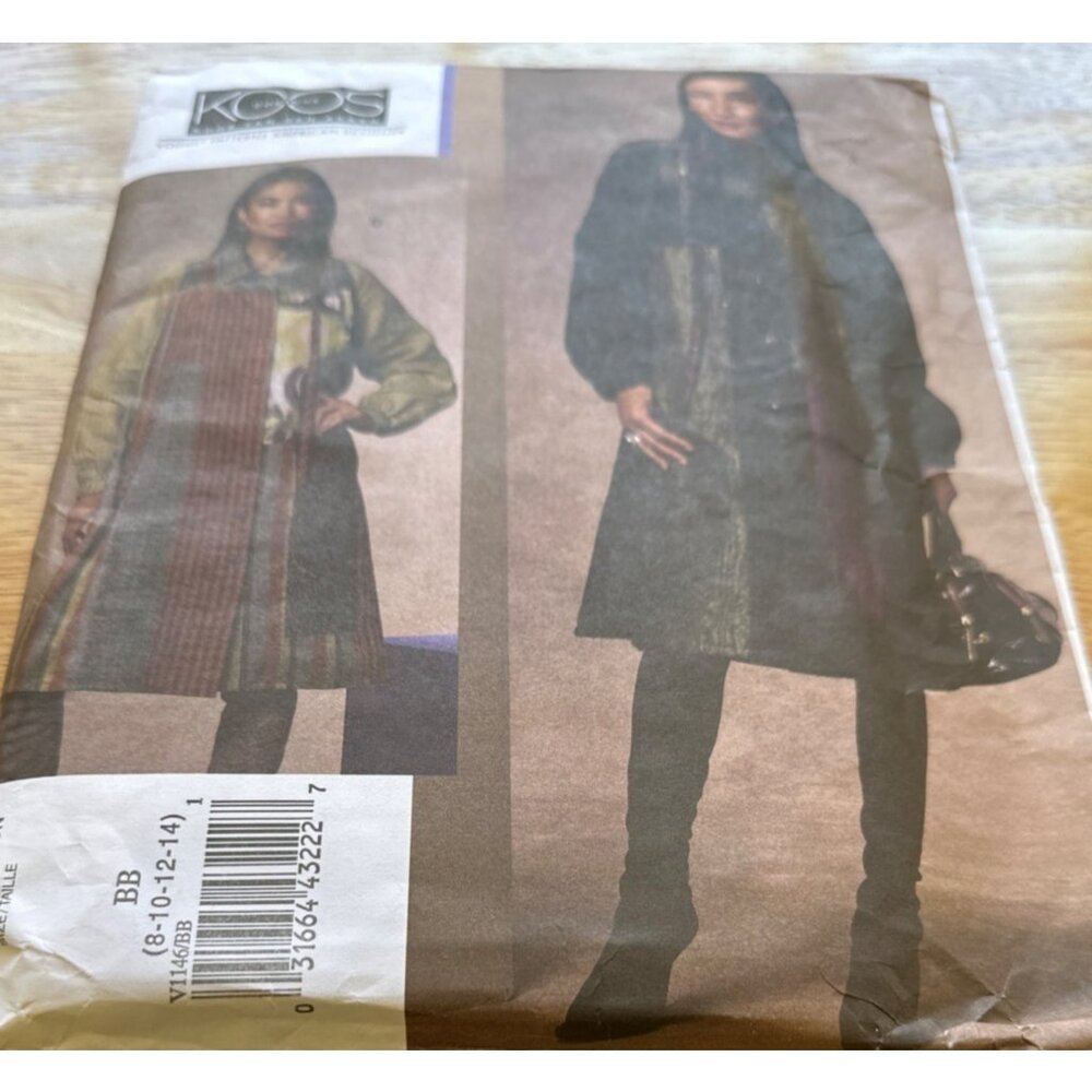 Vogue # V1146  Women's Loose Fit Women's Sewing Coat Pattern Sizes 8-14   UNCUT